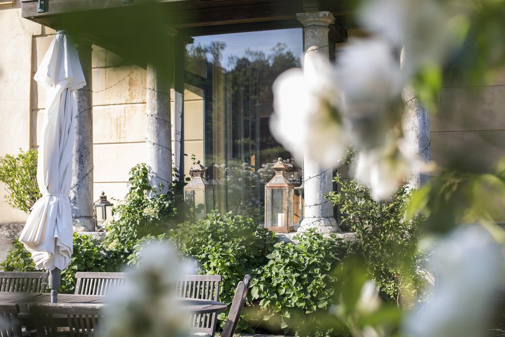 Charmilles des Cordeliers Bed and Breakfast París Exterior foto