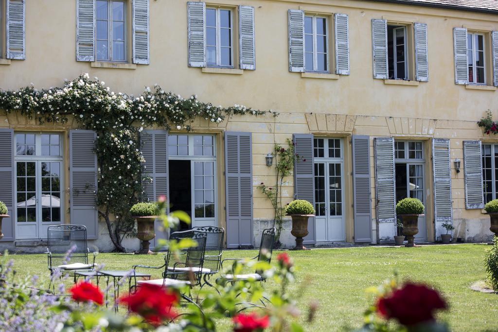 Charmilles des Cordeliers Bed and Breakfast París Exterior foto